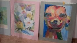 У Дніпропетровську поранені бійці продали свої картини задля грошей на допомогу товаришам та на матеріали для творчості