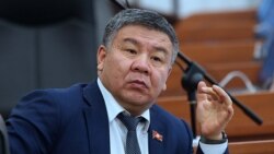 Алмамбет Шыкмаматов.