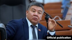 Алмамбет Шыкмаматов. 