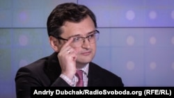 Дмитро Кулеба вказав на те, що від «безпрецедентних» санкцій, які запровадив Брюссель, постраждають передусім рядові жителі Росії