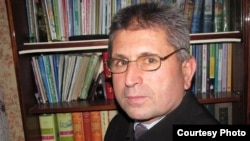 Абдуллоҳ Муҳаққиқ