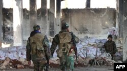 Россия қўллаб келаётган Сурия армияси кейинги кунларда мамлакат шимолидаги исёнчи гуруҳларга қарши ҳужумларини кучайтирди.