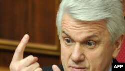 Ukraine -- Parliament Speaker Volodymyr Lytvyn speaks during a parliament sitting in Kyiv, 02Mar2010