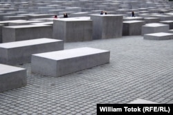 Меморіал жертвам Голокосту. Берлін, Німеччина