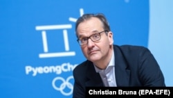 Маркс Адамс. Эл аралык Олимпиада комитетинин пресс-катчысы.