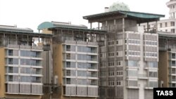 В посольстве Великобритании в Москве Энтони Брентона сменит Энн Прингли