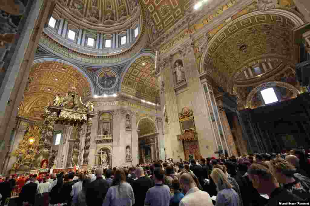 Свята меса з нагоди обрання нового папи у базиліці Святого Петра у Ватикані, 7 травня 2025 року