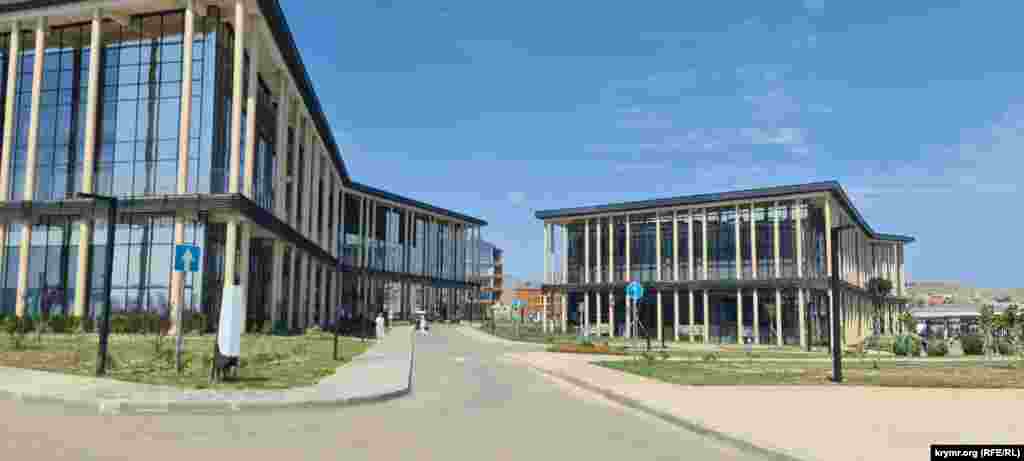 Навчальні корпуси «Тавриди.АРТ»