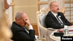 Tajikistan - Armenian Prime Minister Nikol Pashinian and Azerbaijani President Ilham Aliyev take part in the CIS leaders' summit in Dushanbe, October 10, 2025.