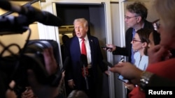 ԱՄՆ նախագահ Դոնալդ Թրամփը պատասխանում է լրագրողների հարցերին, արխիվ