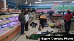 Акция "Не покупай у оккупантов" в киевском супермаркете