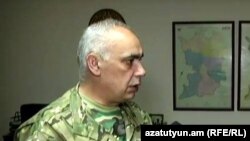 Вице-премьер Нагорного Карабаха Артур Агабекян беседует с Радио Азатутюн, Степанакерт, 10 апреля 2016 г. 