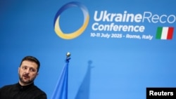 Իտալիա - Ուկրաինայի նախագահ Վլադիմիր Զելենսկին Հռոմի համաժողովում, 10-ը հուլիսի, 2025թ.