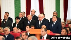 Оценка работы правительства в 2015 году