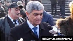 Արցախի Անվտանգության խորհրդի քարտուղար Վիտալի Բալասանյանը զրուցում է լրագրողների հետ, Երևան, 28-ը հունվարի, 2019թ․