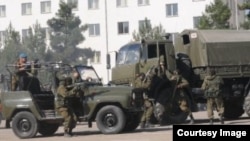 Военнослужащие 201-й РВБ. Архивное фото