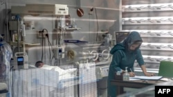 مواظبت قابله از نوزادان در شفاخانه ، آرشیف 