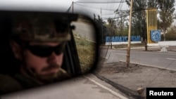 Боец ВСУ в Краматорске. Октябрь 2025 года