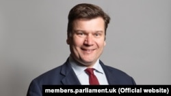 Джеймс Хиппи, министр вооруженных сил Великобритании