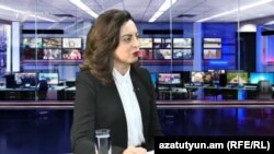 Լենա Նազարյան