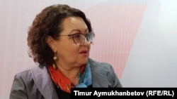 Мәжіліс депутаты Ирина Смирнова Азаттыққа сұхбат беріп отыр. Астана, 26 ақпан, 2019 жыл