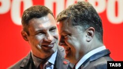 Having an ally in President-elect Petro Poroshenko (right) can only help Vitali Klitschko clean up Kyiv.