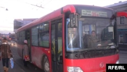 Казан эчендә йөрүче автобус