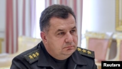 Степан Полторак