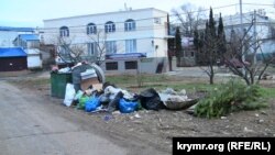 Стихийная свалка в Севастополе