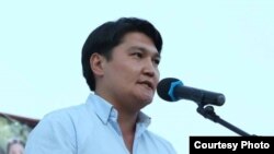 Адил Турдукулов.