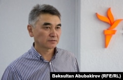 Алмаз Кулматов.