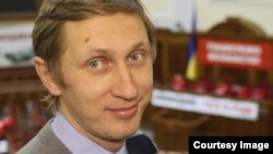 Журналіст Олексій Братущак