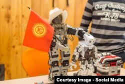 Бишкек шаарында “Robot Competition” - “Робот таймашы” сынагы болуп өттү. 23.4.2016.