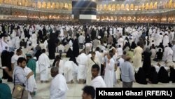 Мусульмане во время своего хаджа в Мекку 24 октября 2012 года.