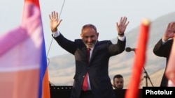 Nagorno-Karabakh - Armenian Prime Minister Nikol Pashinian holds a rally in Stepanakert, August 5, 2019.