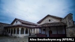 Qadimiy Çufut Qalede qaray kenassası