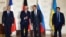 Справа наліво: голови МЗС України (Павло Клімкін), Росії (Сергій Лавров), Німеччини (Франк-Вальтер Штайнмаєр) та Франції (Жан-Марк Айро). Переговори в Мінську, листопад 2016 року