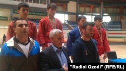 Масъуд Қӯқаншоев дар вазни 48 кг ғолиби мусобиқаи қаҳрамонии самбои Тоҷикистон дониста шуд.