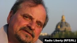 Александр Генис