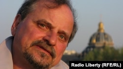 Александр Генис