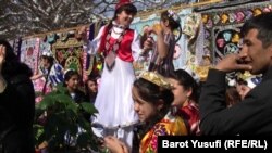 Наврӯз дар Душанбе (21-уми марти соли 2012)