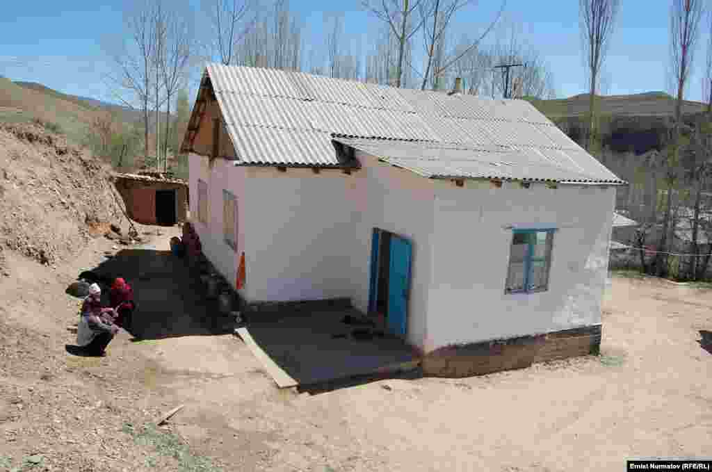 Маркумдун үйү