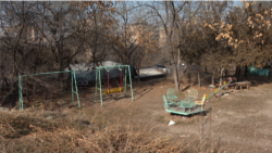 «Երեխաները խաղալու տեղ չունեն». Նոր Նորքի 4-րդ զանգվածի բնակիչները բողոքում են բարձրահարկի կառուցման դեմ