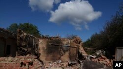 Украина. Орусия сокку урган жер. 