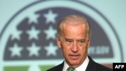 Вице президент США Джо Байден:объявил о трагедии в штате Нью-Йорк 