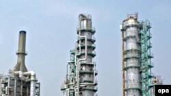 Орусиянын Кыргызстанга кымбат майы