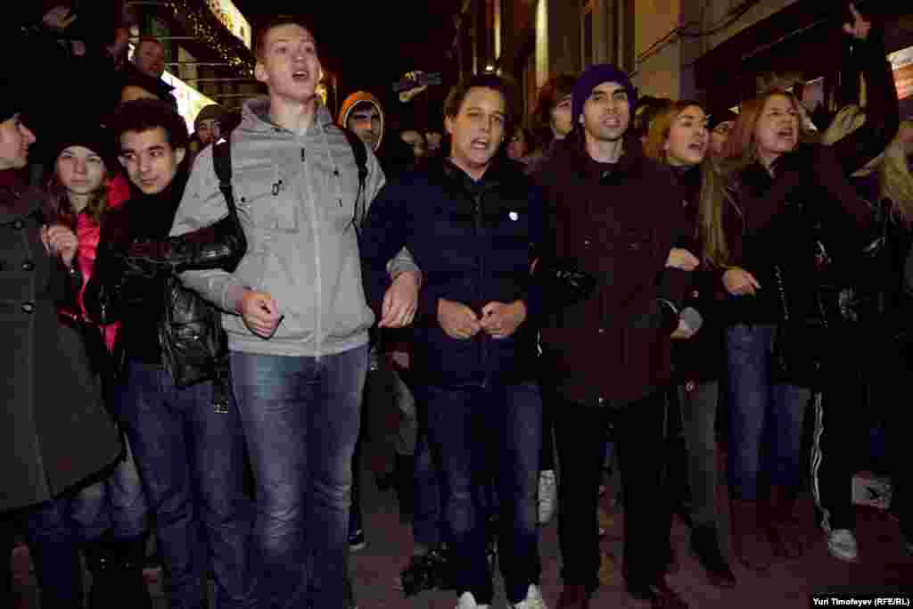 Путин менен Медведевдин тарапкерлери