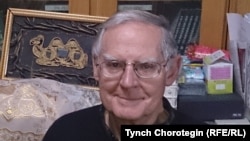 Карл Райхл кесиптеши Мухаммед Ху Чжэнхуанын үйүндө. Бээжин.  22.10.2015.