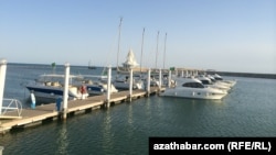 Аваза. Туркменистан  