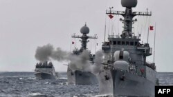 Түштүк Кореянын аскерий кемелери. 5-сентябрь, 2017-жыл. 